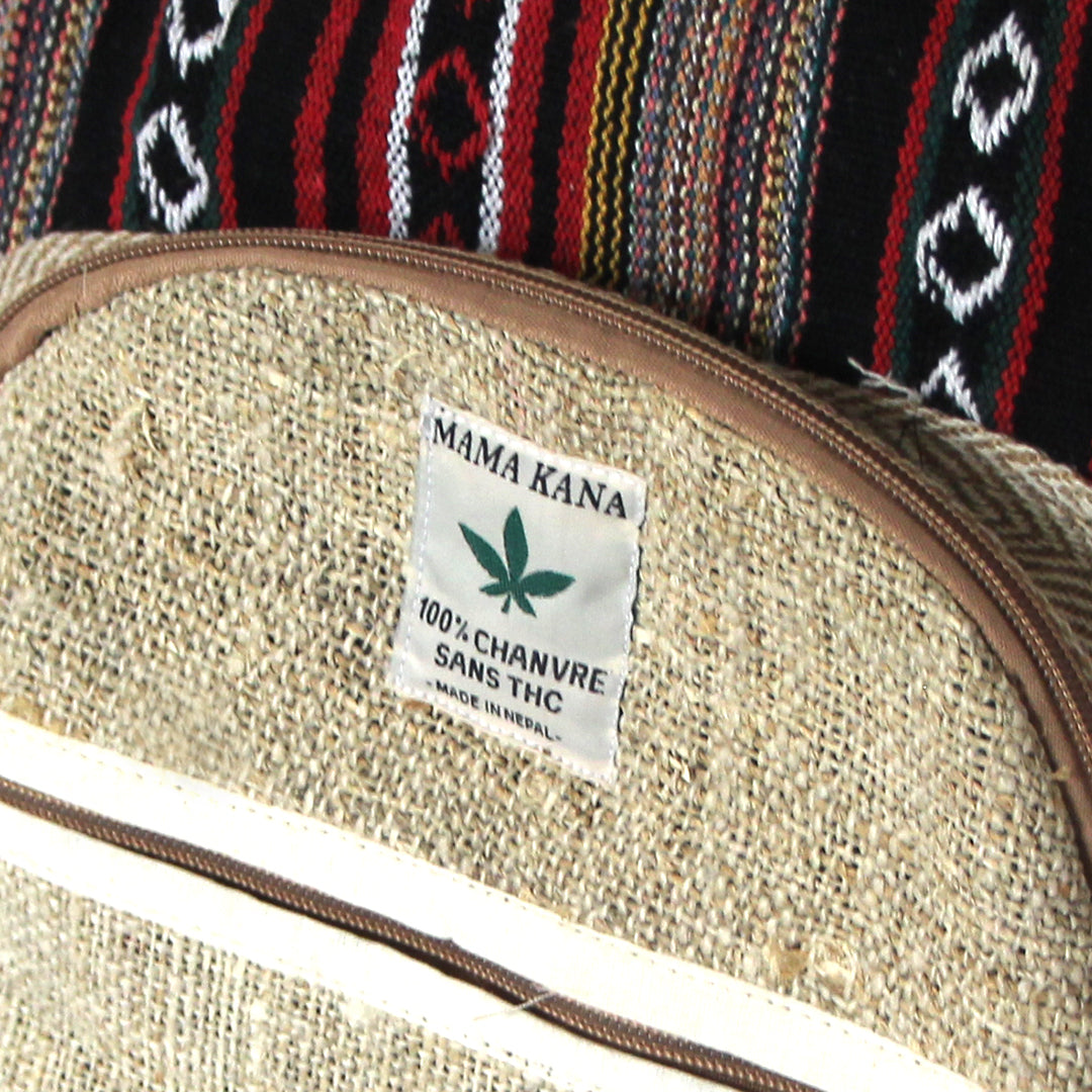 Arunachala - Hemp backpack Mama Kana brings out its old loom and launches its range of hemp bags. Handcrafted in Nepal with respect for tradition, these bags, made entirely from hemp fiber, offer every advantage. Fabrics made from hemp fiber are extremely stable. They warp very little with use, and their dyes resist washing well.